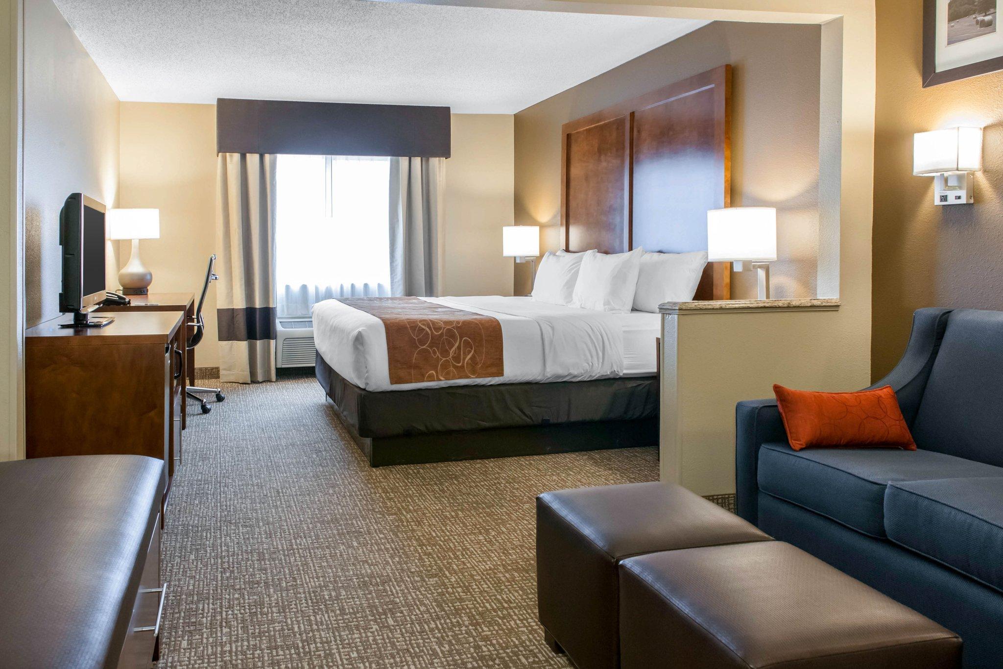 Comfort Suites Terre Haute University Area Exteriér fotografie