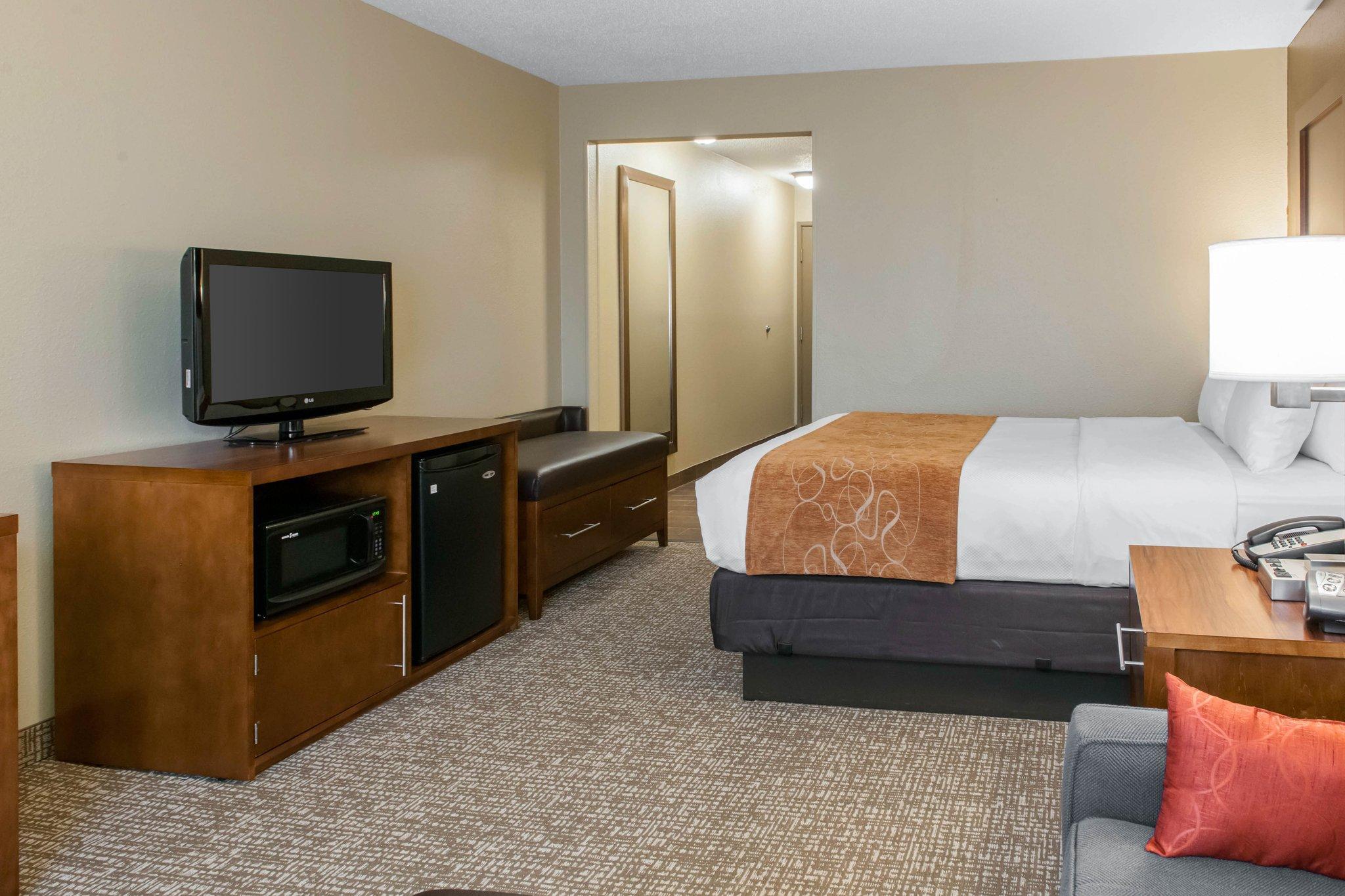 Comfort Suites Terre Haute University Area Exteriér fotografie